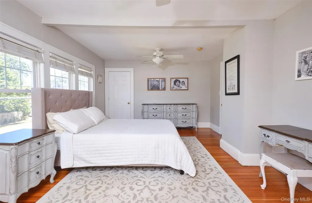 80 Oak Street Lynbrook NY 11563