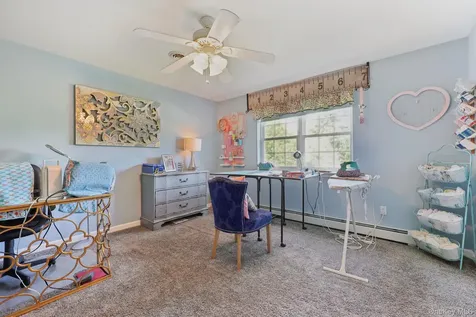 165 Creamery Pond Road Sugar Loaf NY 10918