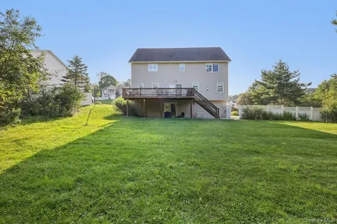 165 Creamery Pond Road Sugar Loaf NY 10918