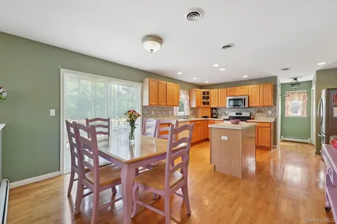 165 Creamery Pond Road Sugar Loaf NY 10918