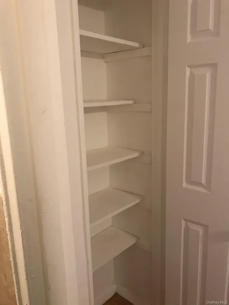 1332 Metropolitan Avenue Bronx NY 10462