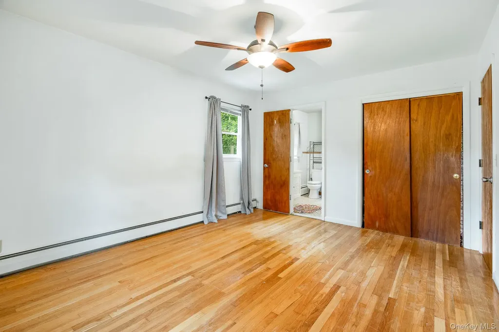 2 Oriole Drive Poughkeepsie NY 12601
