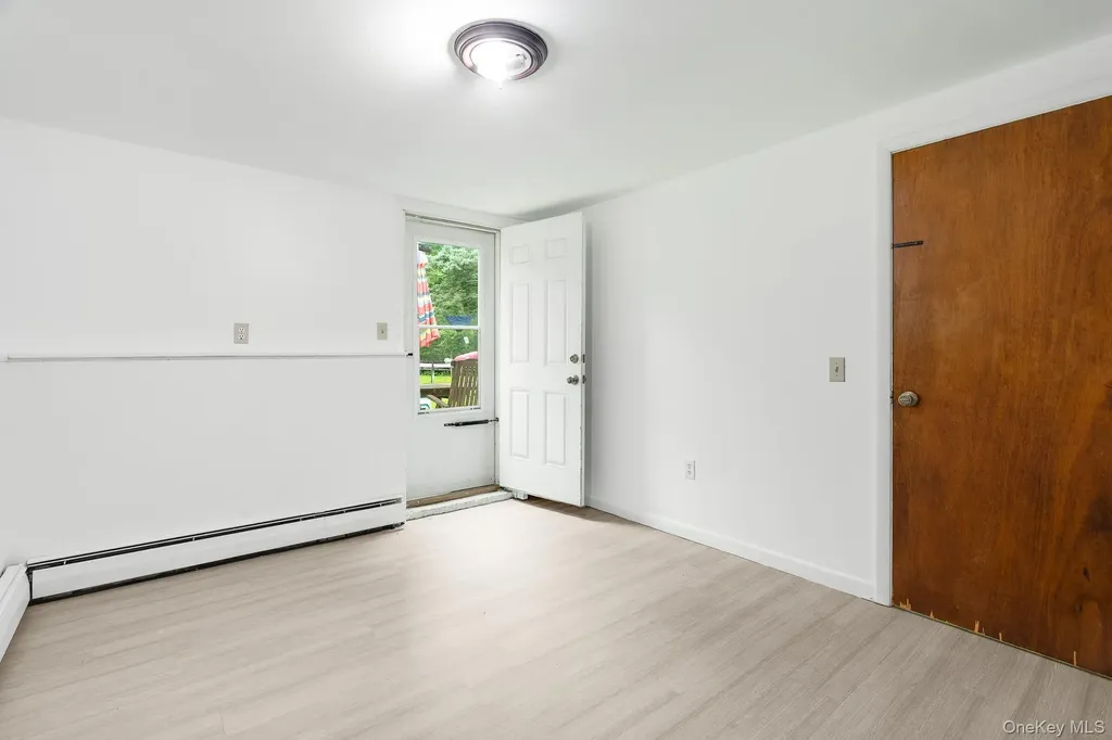 2 Oriole Drive Poughkeepsie NY 12601