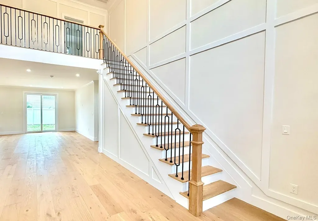 60 Periwinkle Road Levittown NY 11756