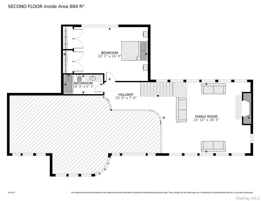 18 Roundtree Drive Melville NY 11747