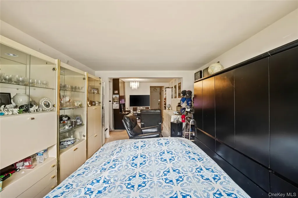 211-02 75th Avenue Bayside NY 11364