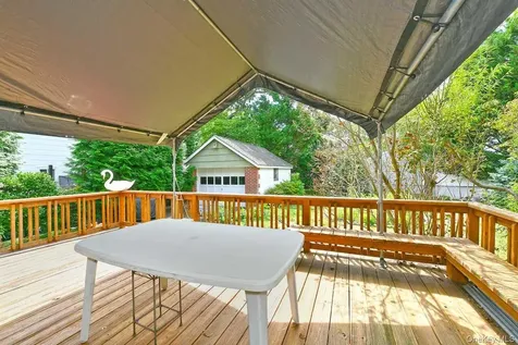 1914 Bergen Street Bellmore NY 11710