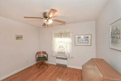 1914 Bergen Street Bellmore NY 11710