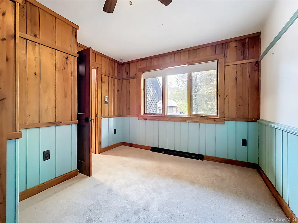 15 Deans Way Neversink NY 12765