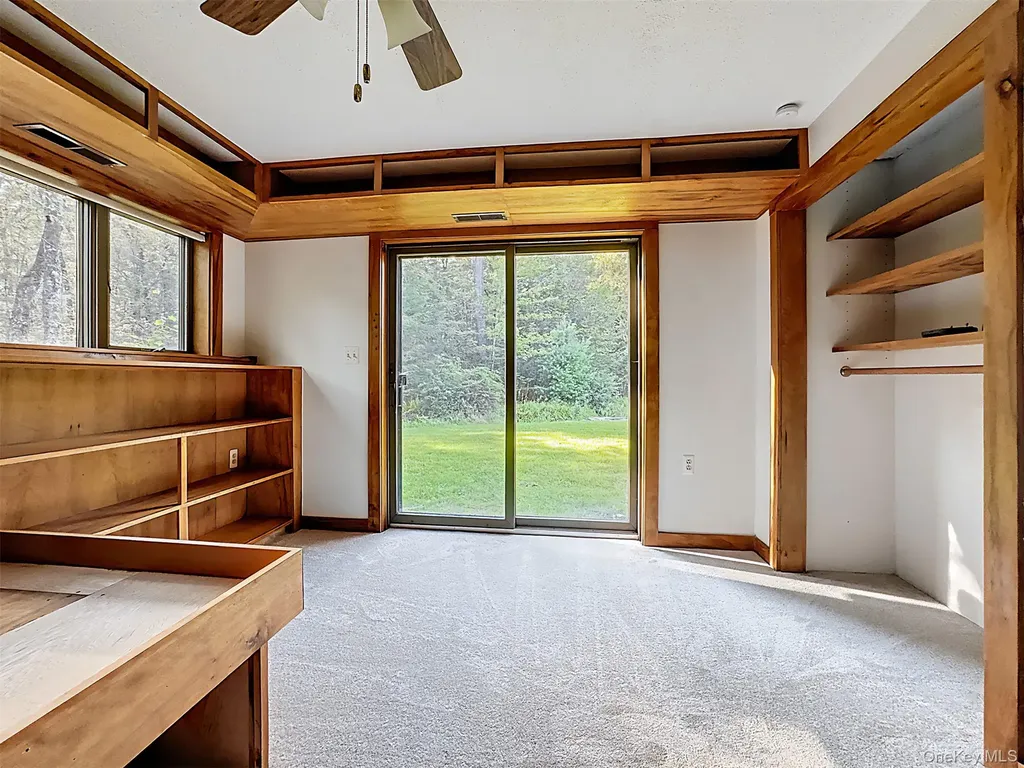 15 Deans Way Neversink NY 12765