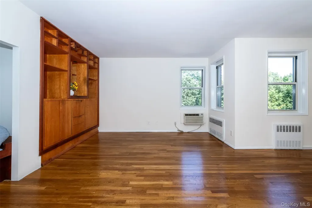 611 Palmer Road Yonkers NY 10701