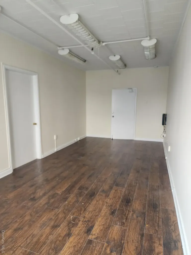 2 Lagrange Poughkeepsie NY 12603
