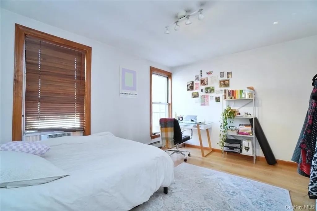 157 North 5th Street Brooklyn NY 11211