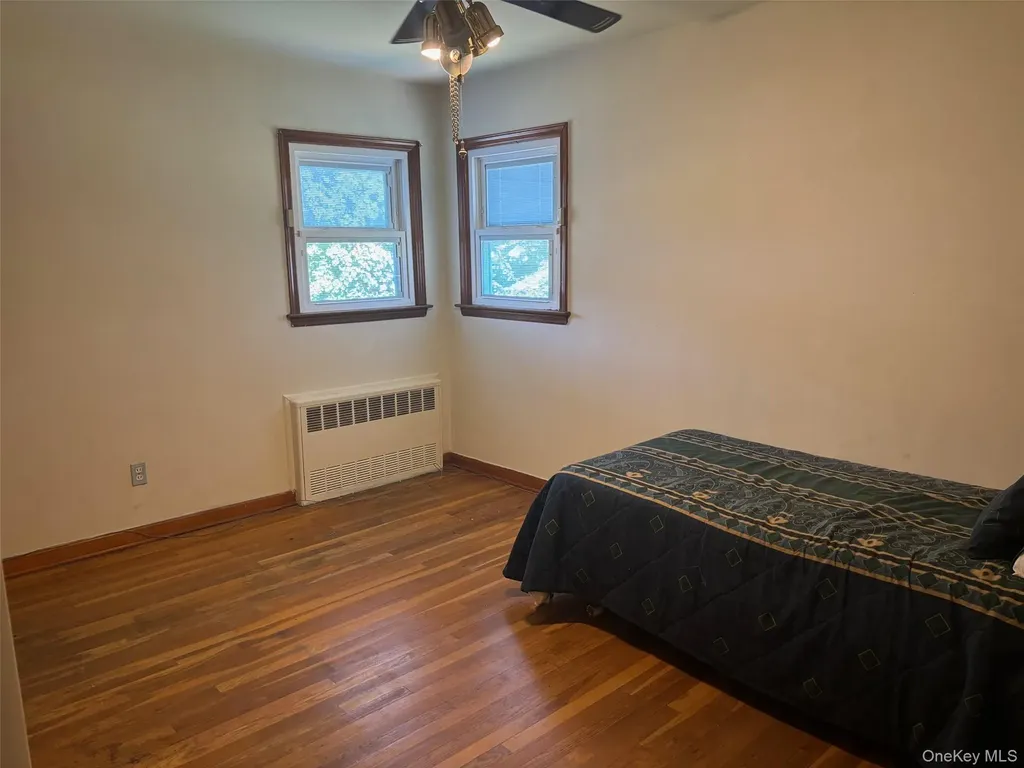 10 13th Avenue West Babylon NY 11704