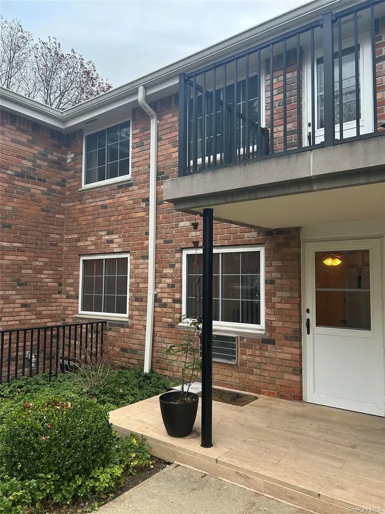 96 Jervis Avenue Farmingdale NY 11735