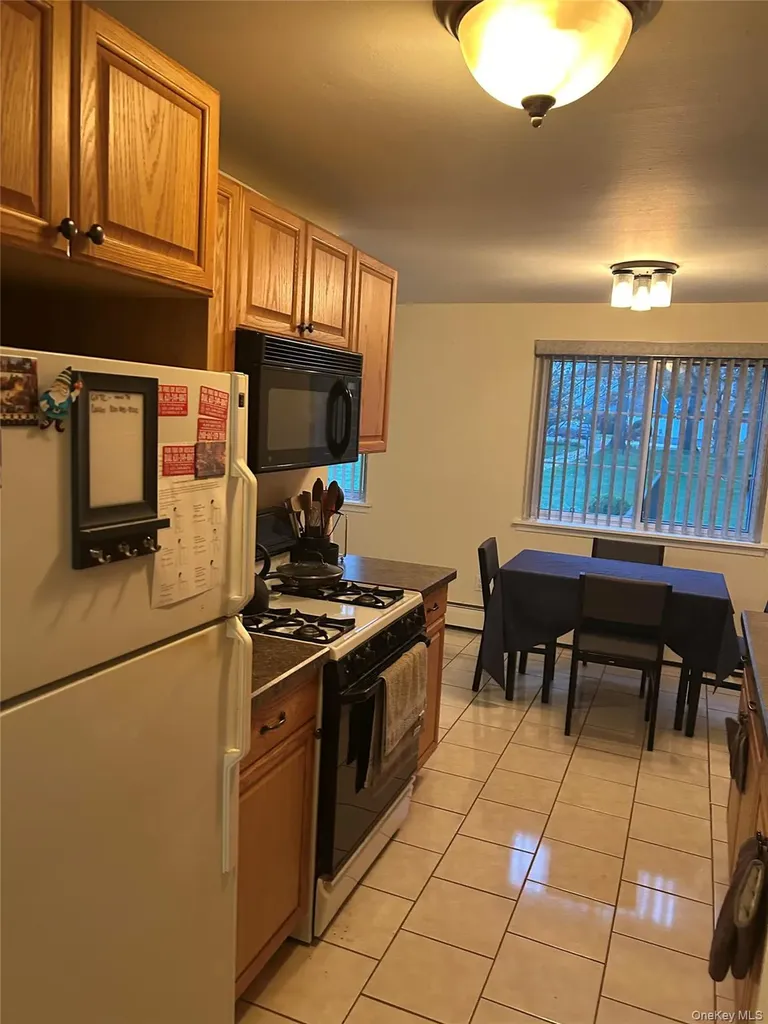 96 Jervis Avenue Farmingdale NY 11735