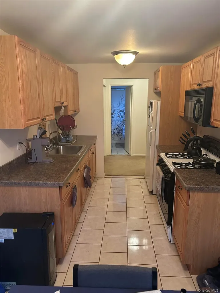 96 Jervis Avenue Farmingdale NY 11735