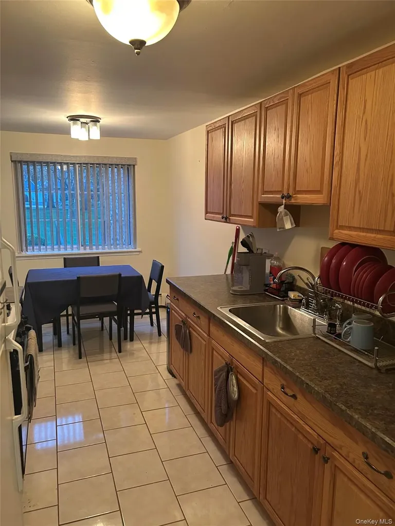 96 Jervis Avenue Farmingdale NY 11735