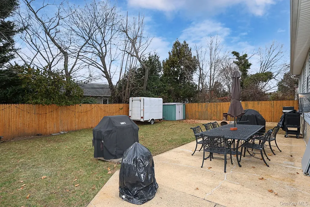 828 E. Meadow Avenue East Meadow NY 11554