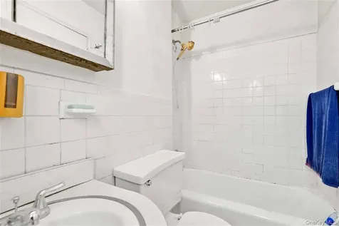 77 E 12 Street New York (manhattan) NY 10003