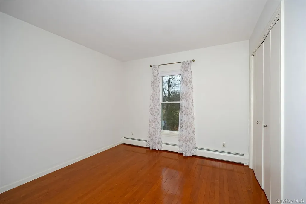 26 Saint Paul Road Red Hook NY 12571
