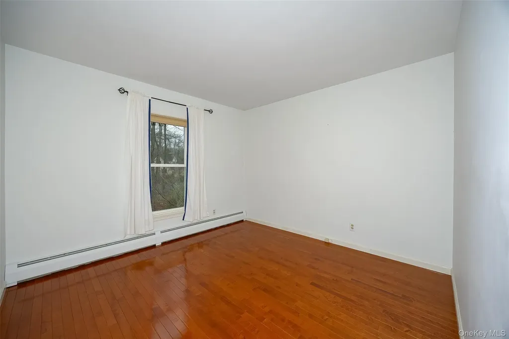 26 Saint Paul Road Red Hook NY 12571