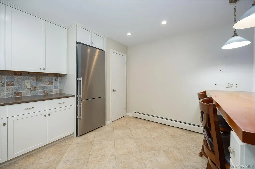 26 Saint Paul Road Red Hook NY 12571