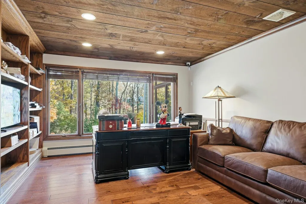 5 Mallard Drive Lloyd Harbor NY 11743