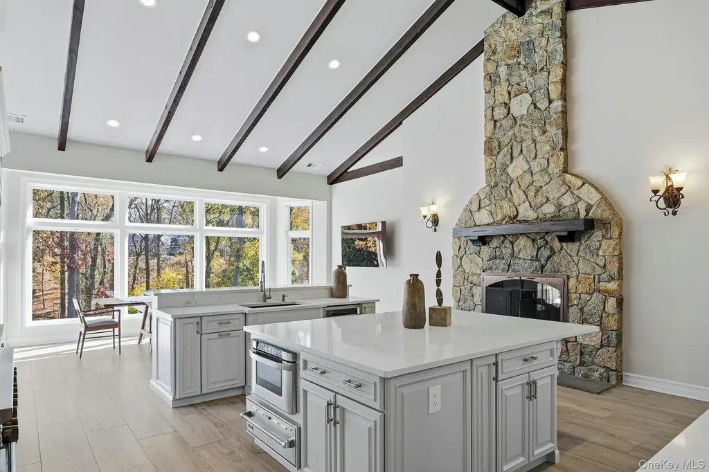 5 Mallard Drive Lloyd Harbor NY 11743