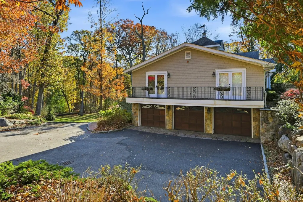 5 Mallard Drive Lloyd Harbor NY 11743