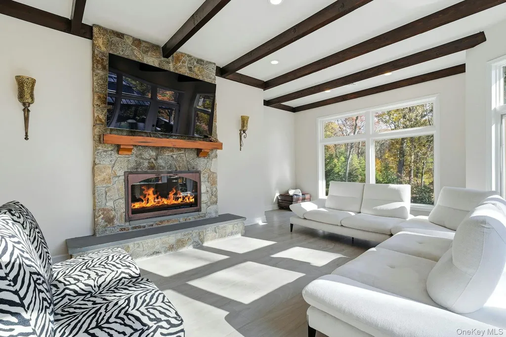 5 Mallard Drive Lloyd Harbor NY 11743