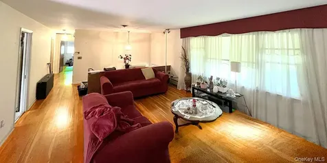 457 Quaker Ridge Road New Rochelle NY 10804