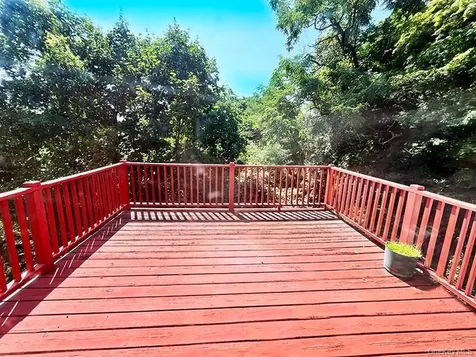 457 Quaker Ridge Road New Rochelle NY 10804
