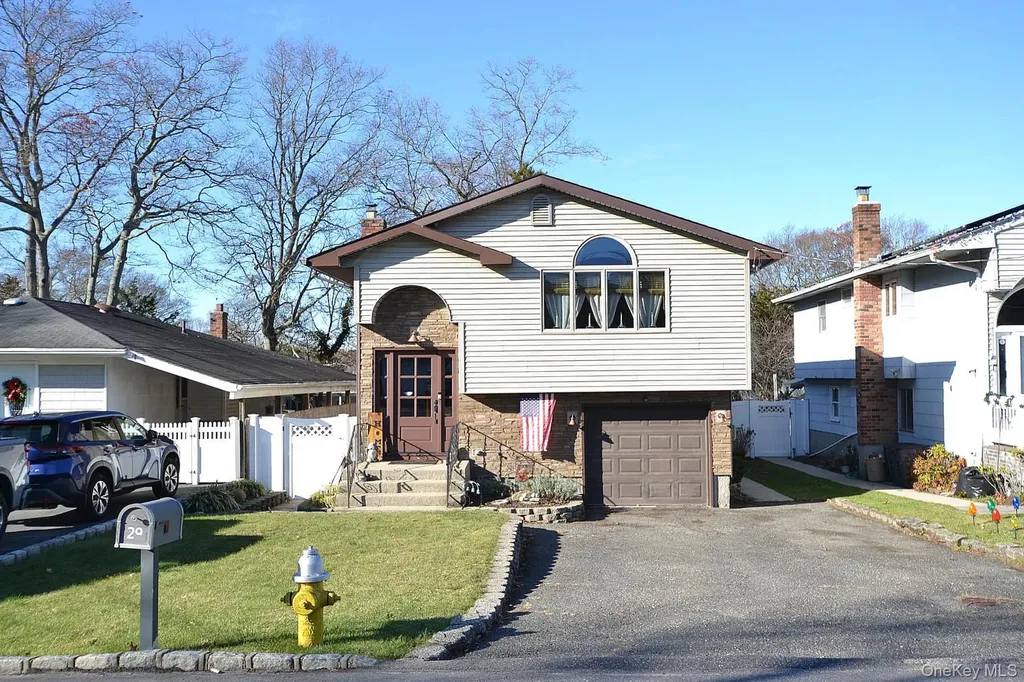 29 Granby Place Ronkonkoma NY 11779