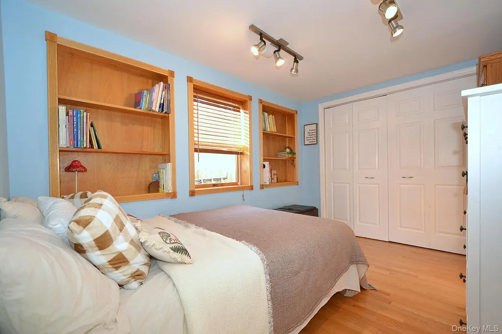 29 Granby Place Ronkonkoma NY 11779