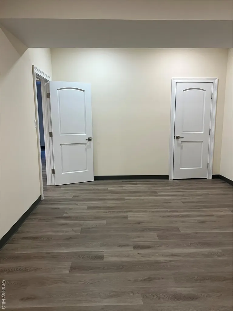 19 Sunlight Hill Yonkers NY 10704
