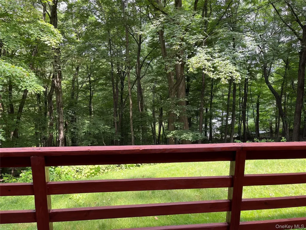 85 Paulding Drive Chappaqua NY 10514