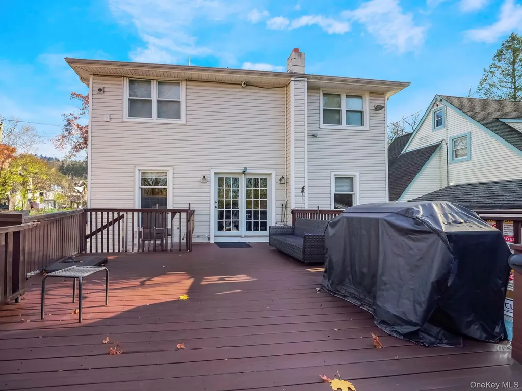 19 Hillside Avenue Suffern NY 10901