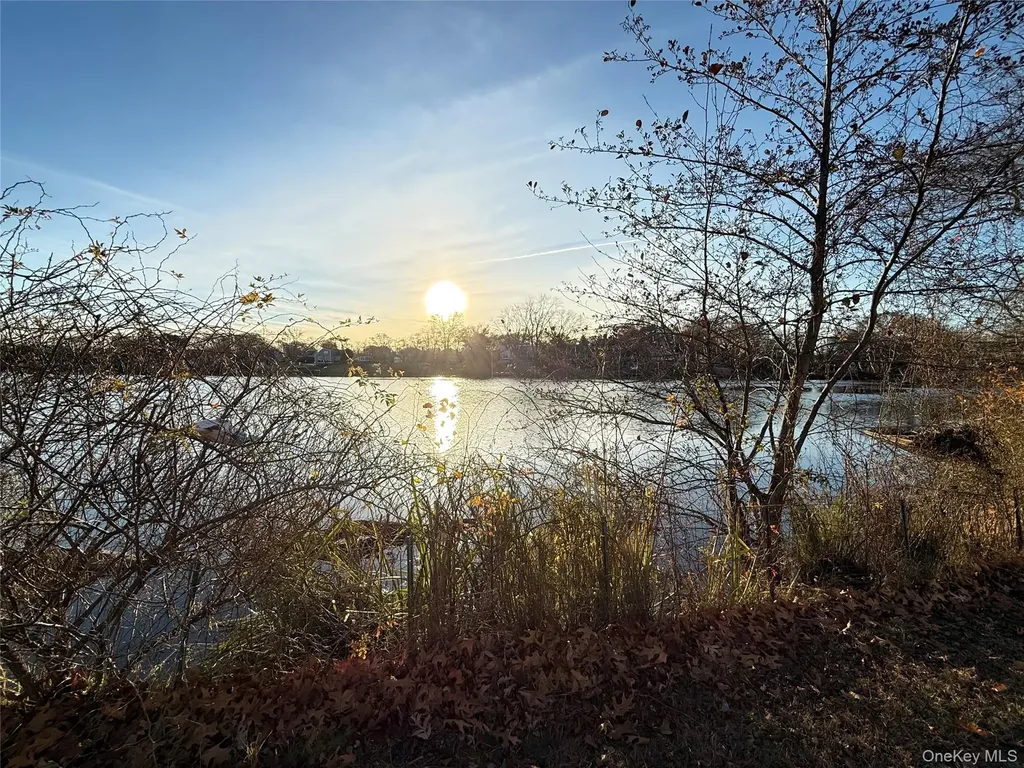 50 W Lake Drive Patchogue NY 11772