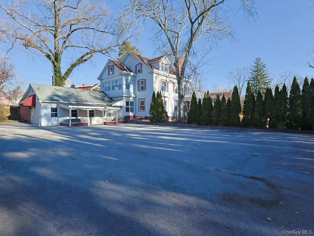 113 Hooker Avenue Poughkeepsie NY 12601