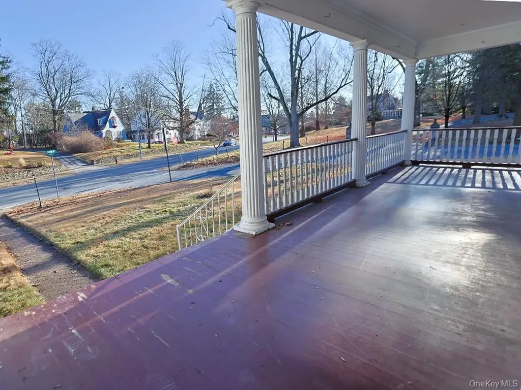 113 Hooker Avenue Poughkeepsie NY 12601