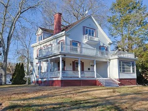 113 Hooker Avenue Poughkeepsie NY 12601