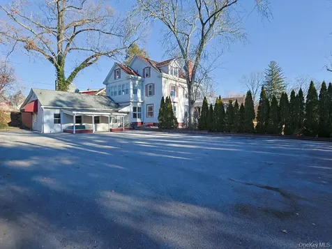 113 Hooker Avenue Poughkeepsie NY 12601