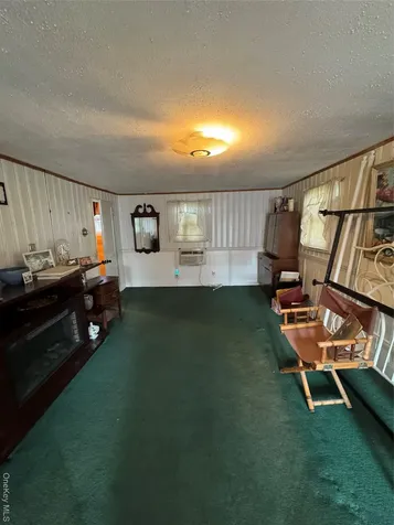 8 E Marie Street Hudson NY 12534