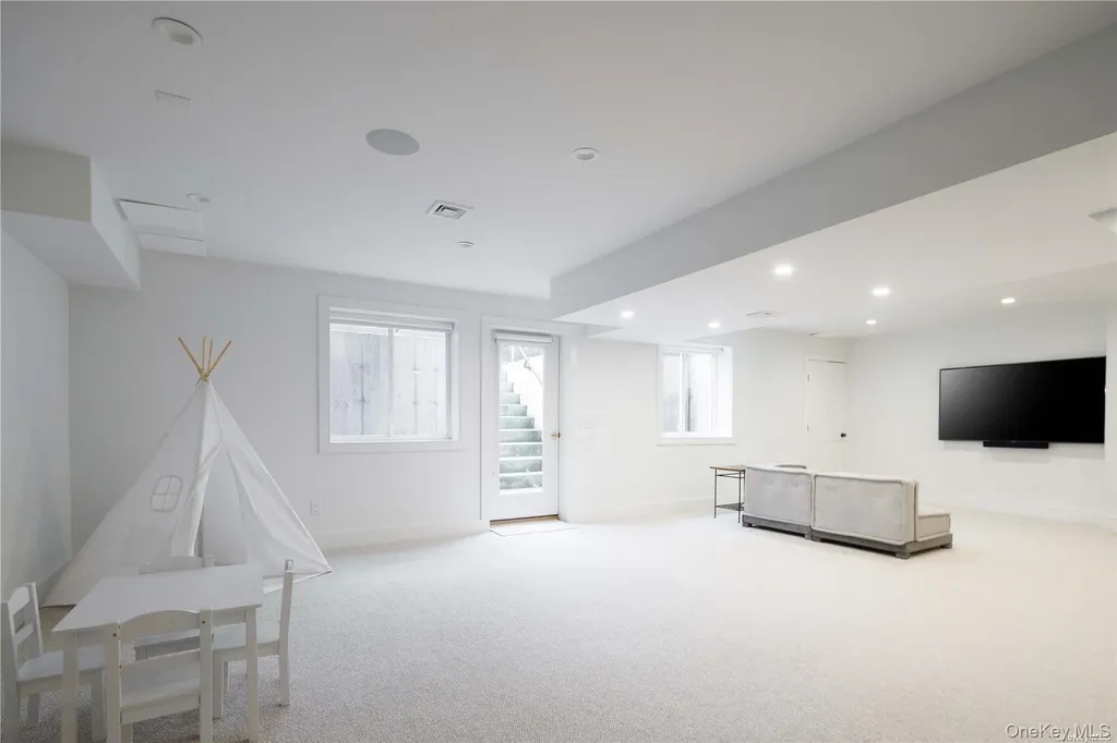 1700 Cedar Drive Southold NY 11971