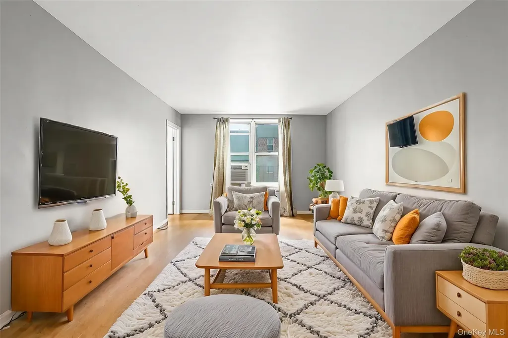 67-30 Clyde Street Forest Hills NY 11375