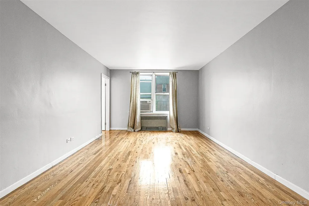 67-30 Clyde Street Forest Hills NY 11375