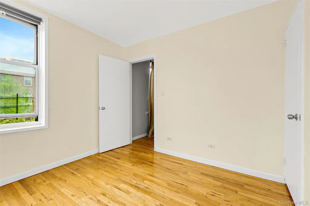 67-30 Clyde Street Forest Hills NY 11375