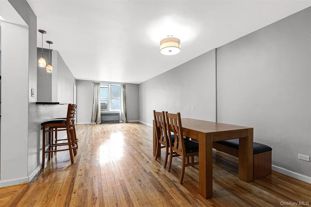 67-30 Clyde Street Forest Hills NY 11375
