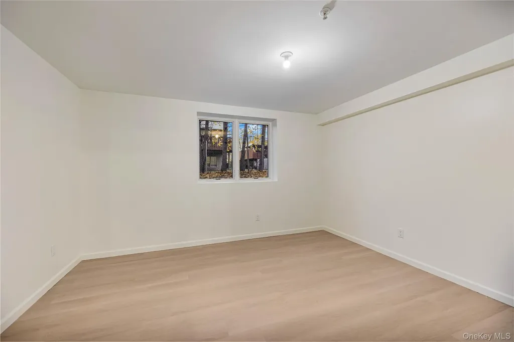 12 Buckman Place Monsey NY 10952